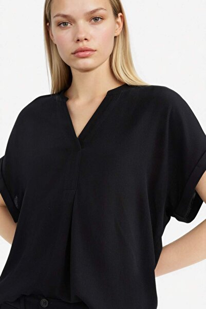 DeFacto Βασική μπλούζα με κοντό μανίκι με λαιμόκοψη - κανονική εφαρμογή, τσαλ...