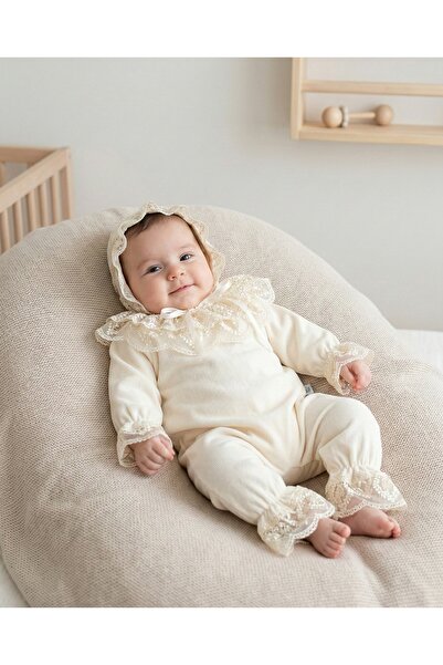 MİNİBORN Yeni Doğan Kız Yaka Dantel Natural Tulum Set