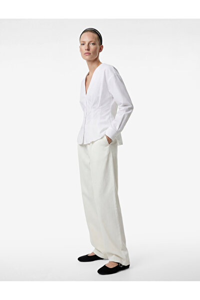 Koton Slim Fit Pamuklu Düğmeli Uzun Kollu V Yaka Pileli Peplum Gömlek