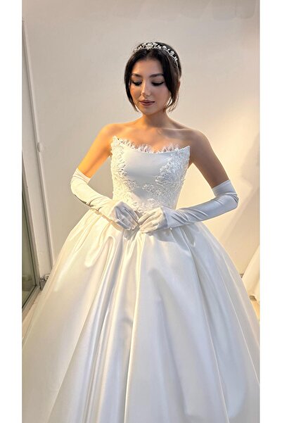 Zöhra avcı gelinlik ve moda SATEN PRENSES MODEL DANTEL DETAYLI GELİNLİK