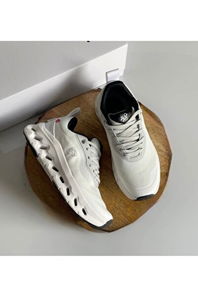 CLOUD On Cloudtitl x Loewe Unisex Sneakers
