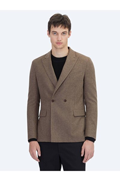 Kip سترة مزيج من الصوف ذات قصة عصرية باللون البني