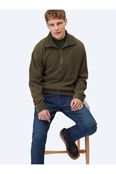 Kip سويت شيرت كاكي ياقة مرتفعة متوسطة الطول مخطط