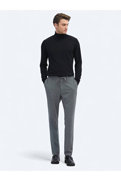Kip Pantaloni casual de jogging tricotați gri
