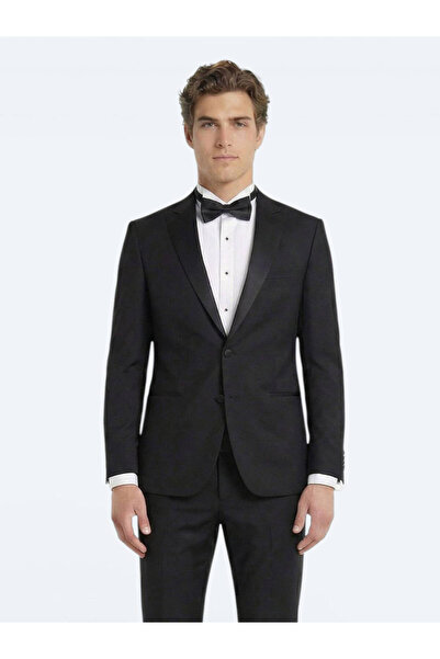 Kip بدلة سهرة منسوجة بياقة مزدوجة الصدر وقصة ضيقة باللون الأسود