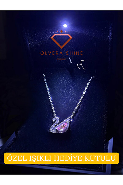 olvera shine قلادة البجعة الفولاذية من الزركون الفضي في علبة هدايا مضيئة مرصّ...