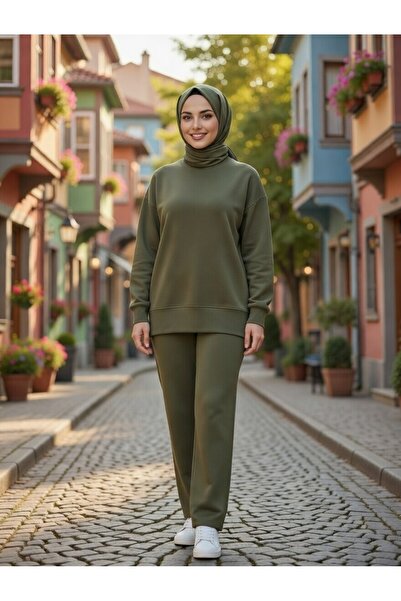 Elit Women's Islamic Clothing Crew Neck Tunic with Side Slits Top and Bottom Set