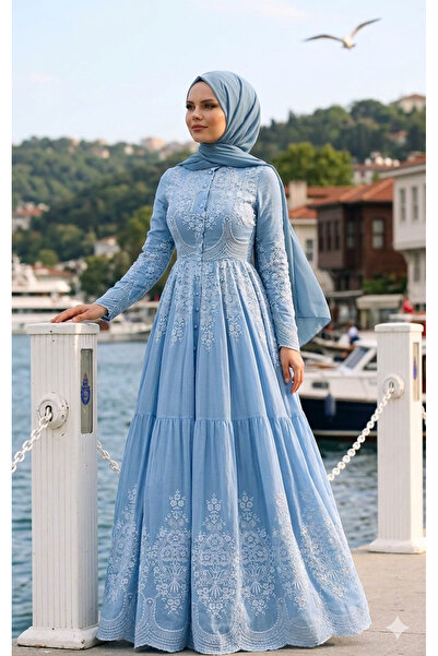Muslima Wear Blue Dream Mavi Inci Düğmeli Beyaz Çiçek Desenli Nakışlı Abiye E...