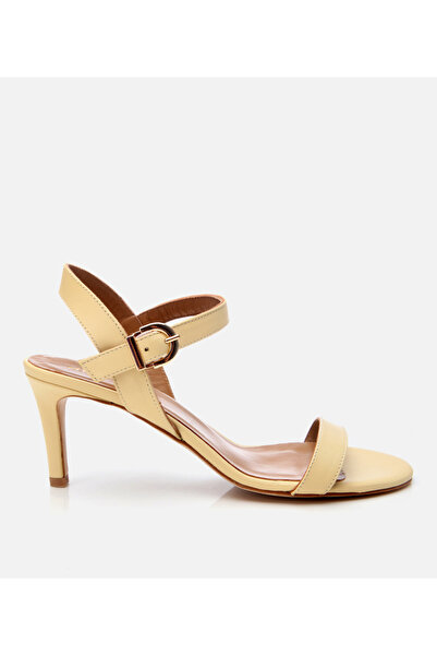 Hotiç Γυναικεία δερμάτινα πέδιλα με κίτρινη ζώνη με τακούνι