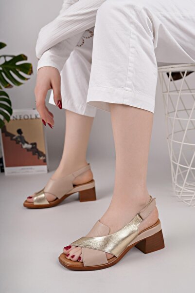 Castle Black 45208 Γυναικεία πέδιλα με τακούνι από γνήσιο δέρμα μπεζ χρυσό