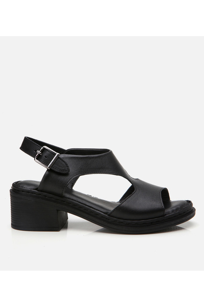 Hotiç Γυναικεία δερμάτινα μαύρα πέδιλα με τακούνι με ζώνη