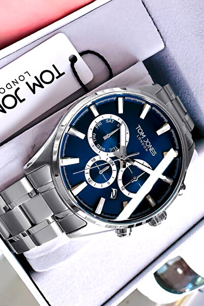 Tom Jones ساعة يد رجالية أصلية 3 Atm مقاومة للماء باللون الفضي وسوار فولاذي G...