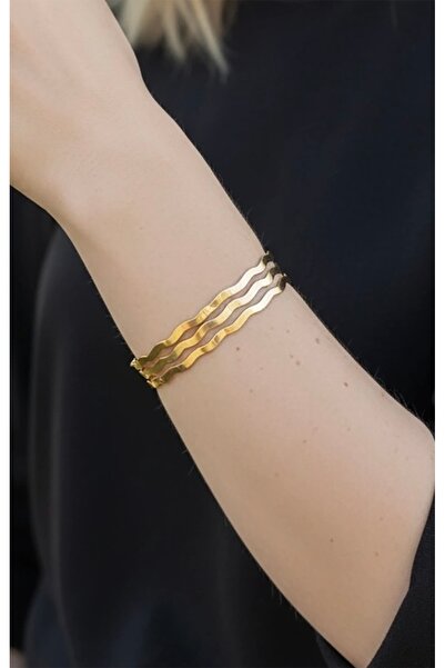 Vitastyle ALTIN RENK SU DALGASI DETAYLI 3'LÜ SET ÇELİK AJDA BİLEZİK