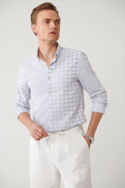 Avva Muška košulja regularnog kroja od plavog kariranog lana sa patchwork diz...