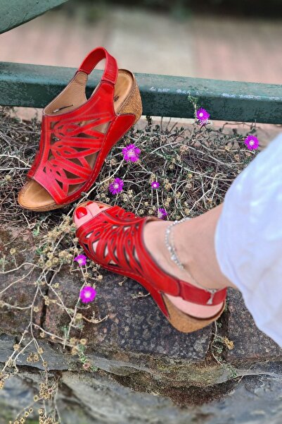 İNZE AYAKKABI Shield- Red Laser Genuine Leather Sandals