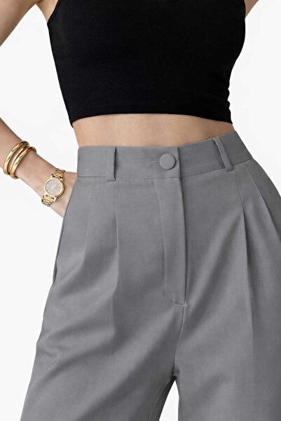 HALEY FASHION Bu yüksek belli pantolonlar başarılı kadınlar için tasarlanmıştır.