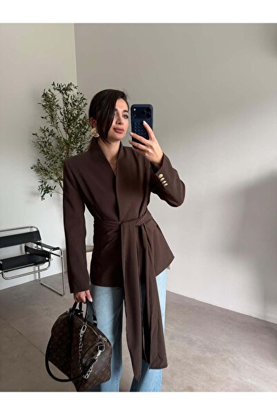 Bade Butik جاكيت بليزر بني اللون