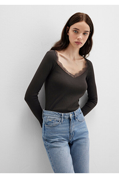 Mavi Langärmliges braunes T-Shirt mit engem Schnitt 1613851-70262