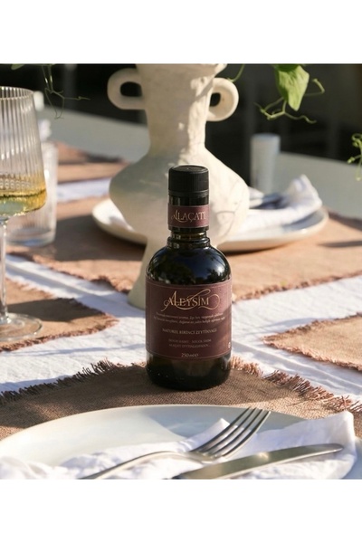 Aleysim Oliva 250 ml Erken Hasat- Soğuk Sıkım - Tek bahçe Naturel Zeytinyağı