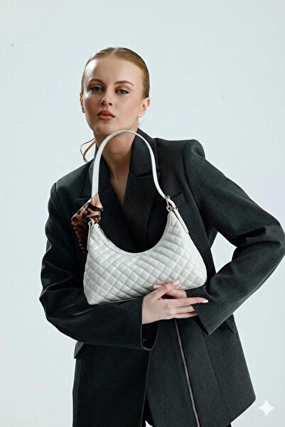 che atelier Women's Quilted Shoulder Bag Baguette Model Casual & Office Styli...