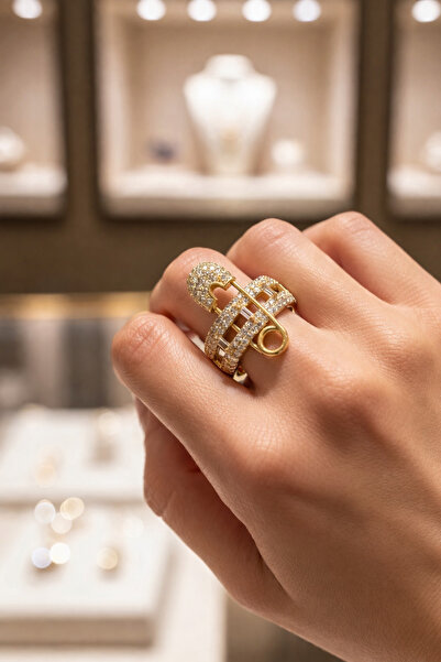 M2 group Ellis ring, with a modern safety pin design, made of stainless steel