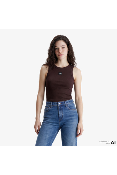 Calvin Klein Kadın Regular Fit Yuvarlak Yakalı Pamuklu Kahverengi T-Shirt LV0...