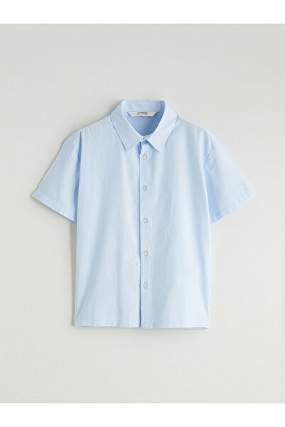 LC Waikiki Nevavm Short-Sleeved Boy's Shirt with Difference