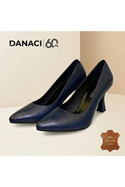 DANACI Kadın %100 Hakiki Deri Sivri Burun Topuklu Ayakkabı