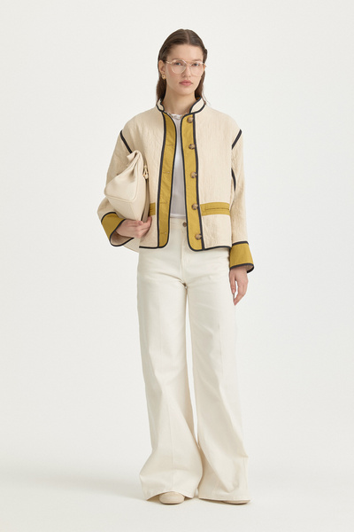 Nihan İnce Kapitone Biyeli Kontrast Ceket Krem