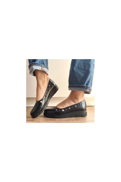 BiaShoes Pantofi de damă din piele neagră Eden