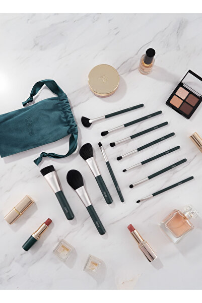 Yallabena 10-Piece Professional Makeup Brush Collection with Deluxe Travel Or...