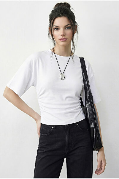 Bianco Lucci Γυναικείο μπλουζάκι Beli Με σούρες με λαιμόκοψη ποδηλάτου OT2610...