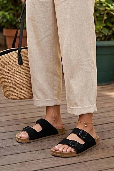 Kinetix Черни пантофки с каишка, с анатомична форма на подметката и вид на велур