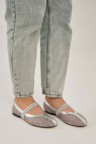 Modezya Silver double elastic detail round toe women's ballet flat