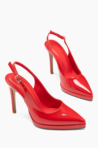 ALEYNA CEYLAN Sonia Kırmızı Rugan Sivri Burunlu Platform Topuklu Kadın Ayakkabı