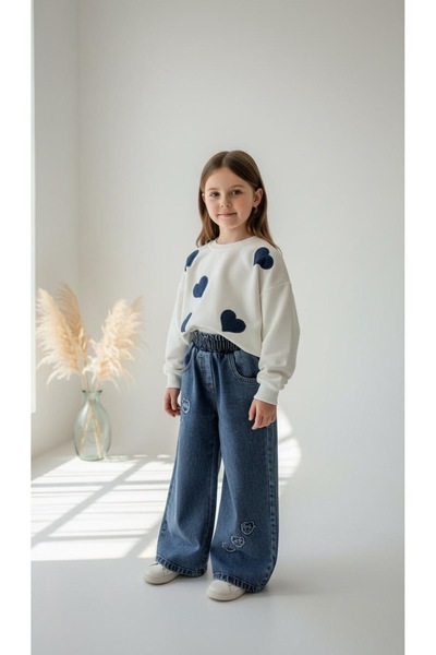 İncilay Kids Set hanorac gros cu bumbac moale inimi și pantaloni din denim br...