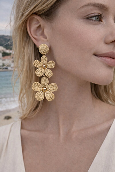 Marca Accessories Hasır Çiçek Sallantılı Küpe – Yazın En Zarif Dokunuşu