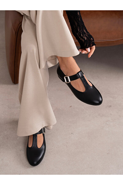 ECENİN BUTİĞİ Felis Siyah Hakiki Deri Kadın Babet