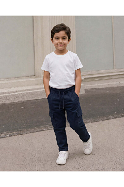 REDTAG بنطلون أولادي من قماش التويل الأزرق الداكن سهل الارتداء