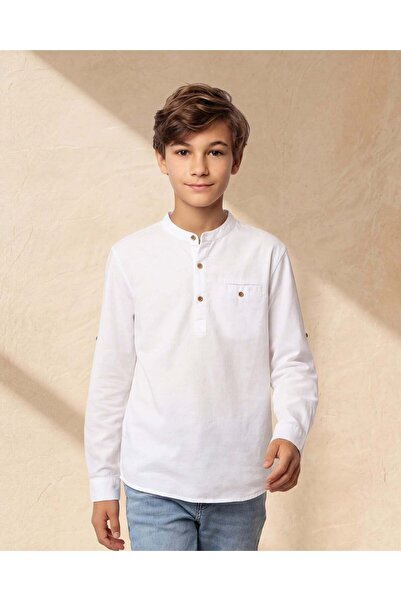REDTAG قميص أبيض بأكمام أكسفورد وياقة صينية للأولاد الكبار