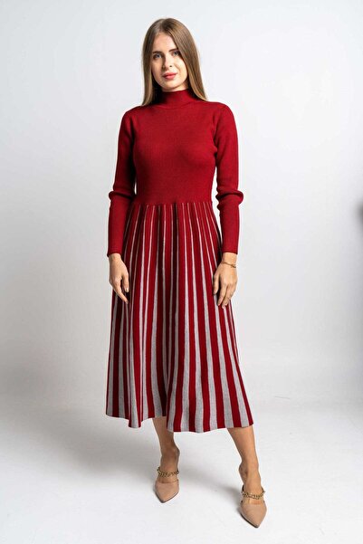 Nichii Women's long-sleeve high-waist dress with striped skirt