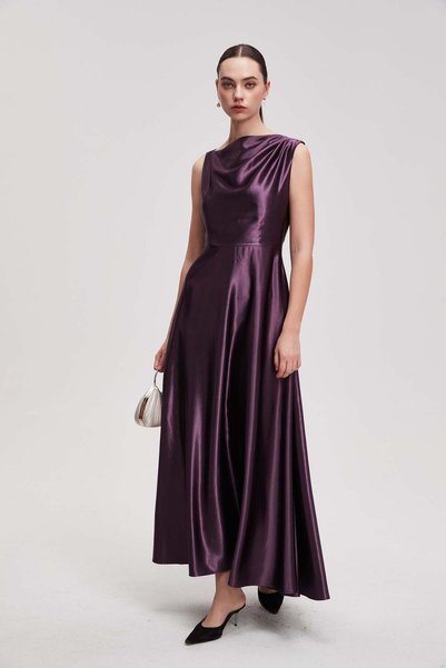 Livia Plain short-sleeve midi dress