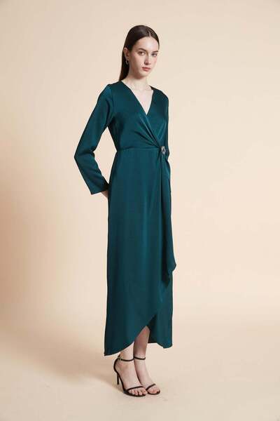 Yola High-waist long-sleeve plain maxi dress