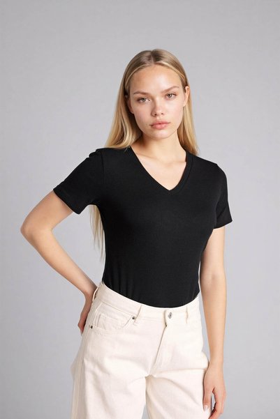 DeFacto 26Y801002316 Siyah Kadın T-Shirt I1080AZ/BK81