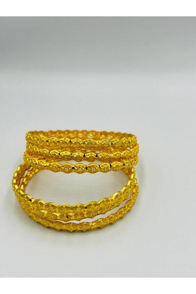 Arjwan Accessories High-quality gold-plated bracelets with a one-year color g...