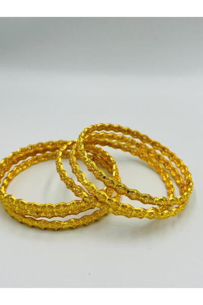 Arjwan Accessories High-quality gold-plated bracelets with a one-year color g...