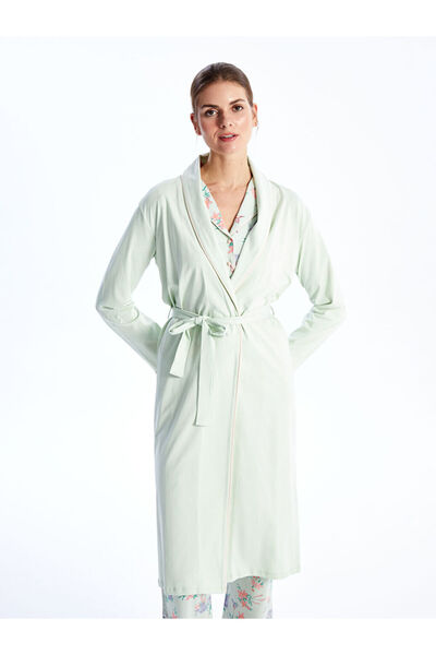 LC Waikiki من متجر GÜLİS، ثوب نسائي أخضر اللون طراز SH ياقة شال بأكمام طويلة