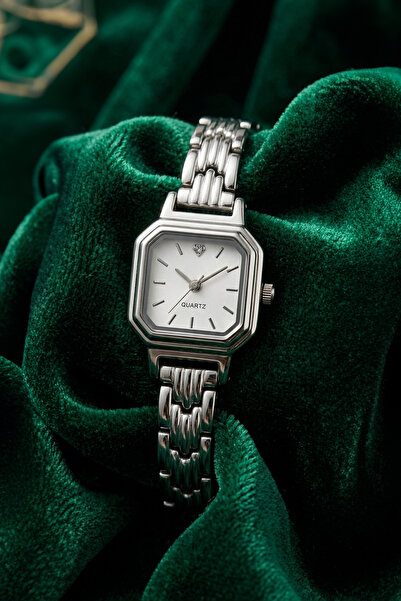 İnogge ساعة نسائية من الفولاذ باللون الفضي، ساعة يد أنيقة وعصرية ذات تصميم بسيط