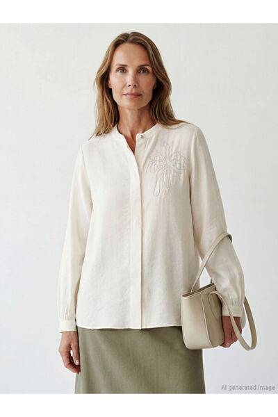 LC Waikiki Rmz Gi̇yi̇m Farkiyla Hakim Roba Collar Embroidered Women's Shirt