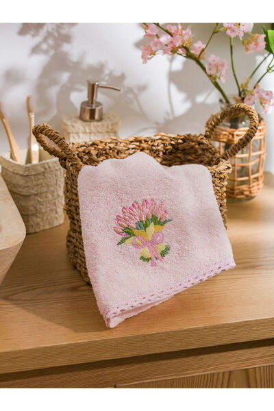 LC Waikiki Nevavm Flower Embroidered Face Towel 50X80 cm
